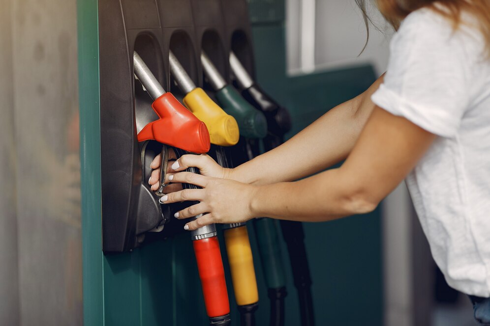 Setelah Pertamina, Kini Shell, BP, dan Vivo Turunkan Harga BBM per April 2025